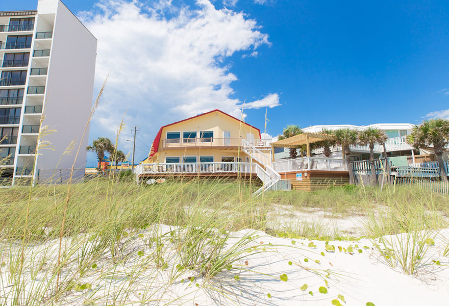 Beach House Rentals 16