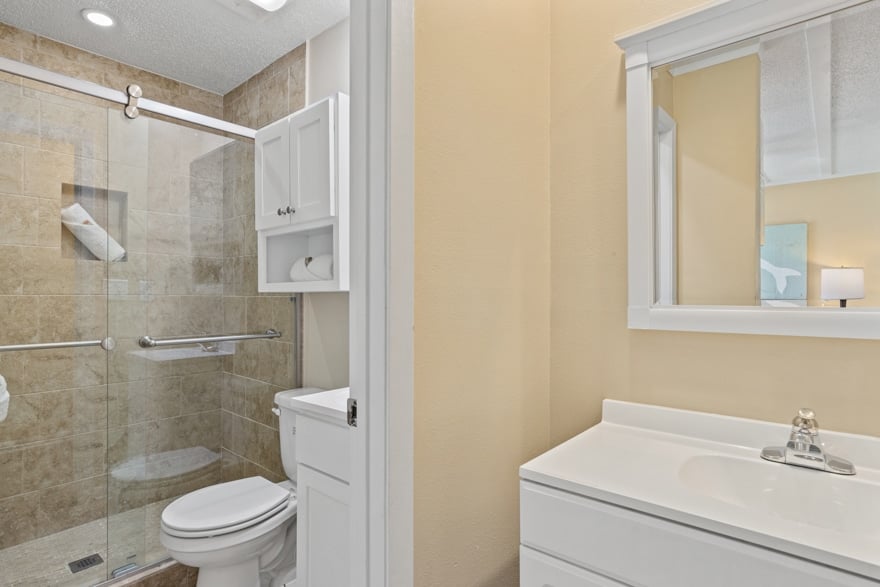 2-Bedroom-Suite-Sleeps-8-2