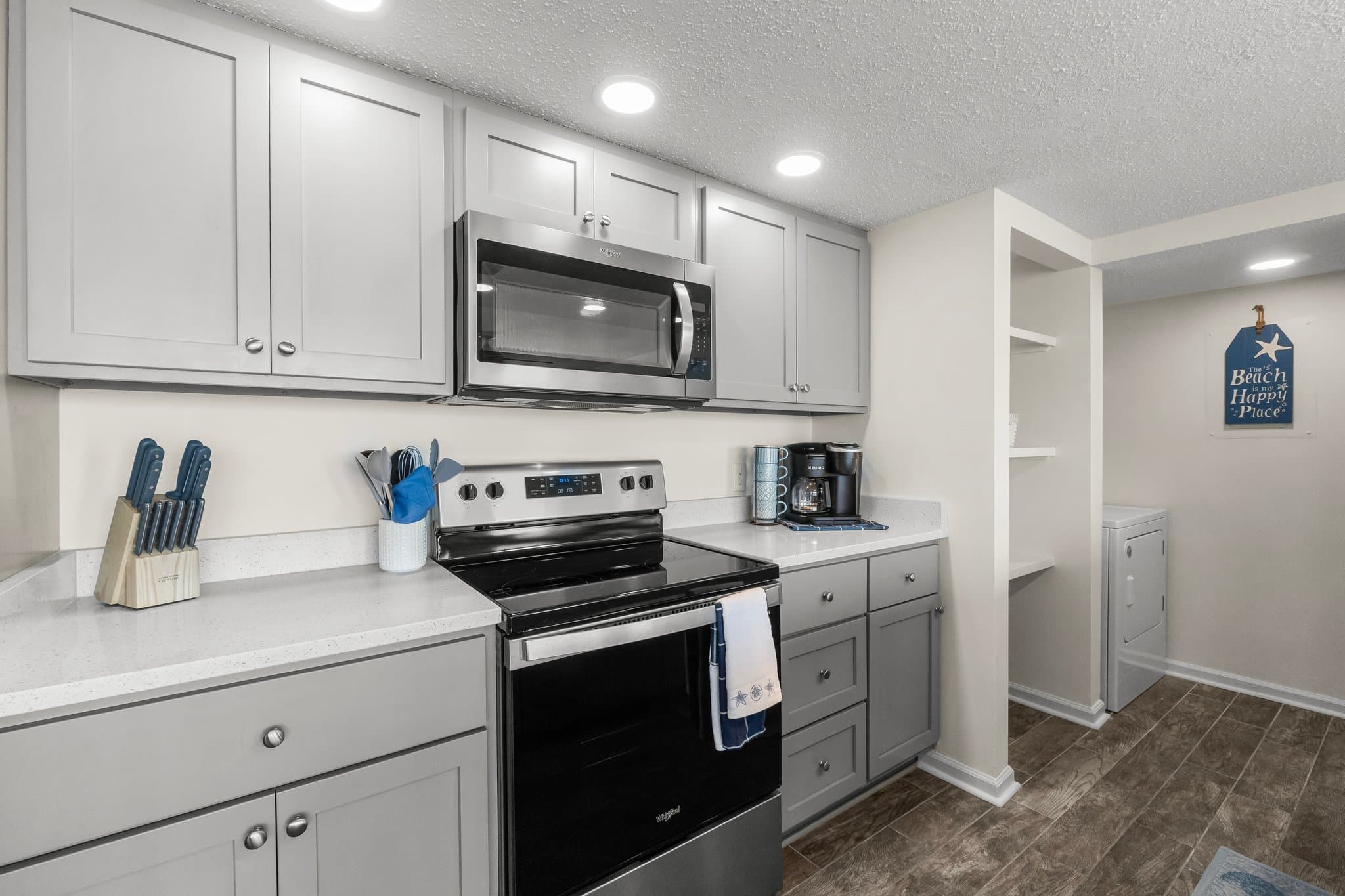 9-web-or-mls-17315-Front-Beach-Rd-603E-7