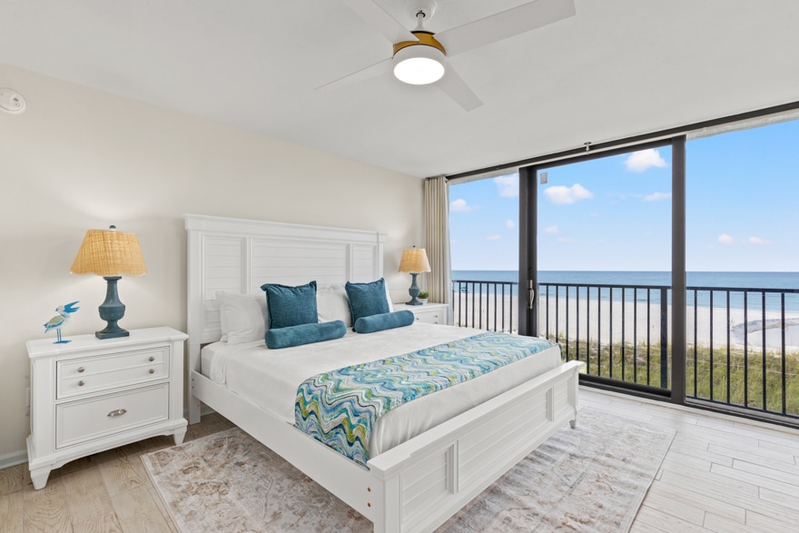 Beachfront-Condo-Beach-Blessings-12