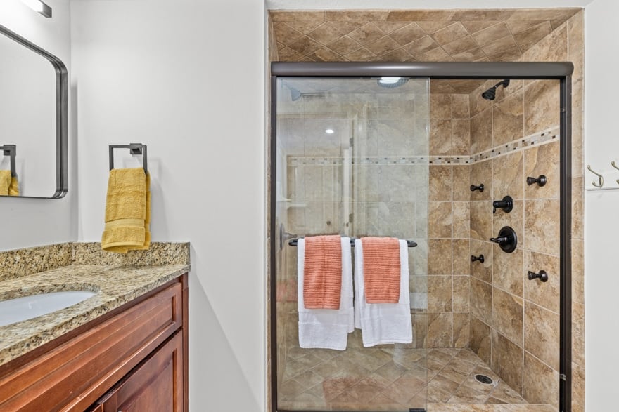Just-Beachy-Panama-City-Beach-Condos-14