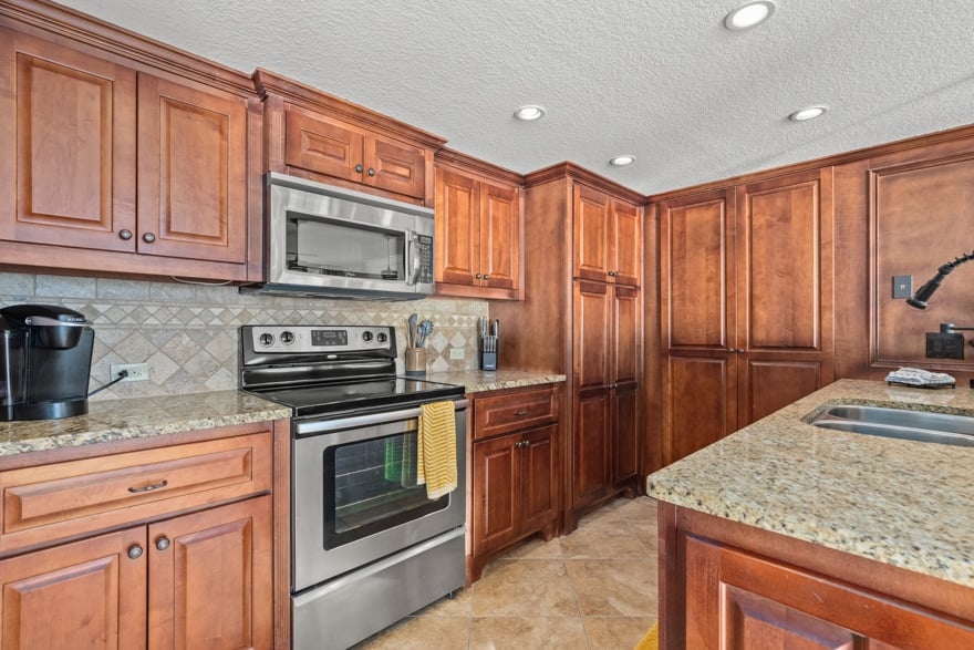 Just-Beachy-Panama-City-Beach-Condos-3