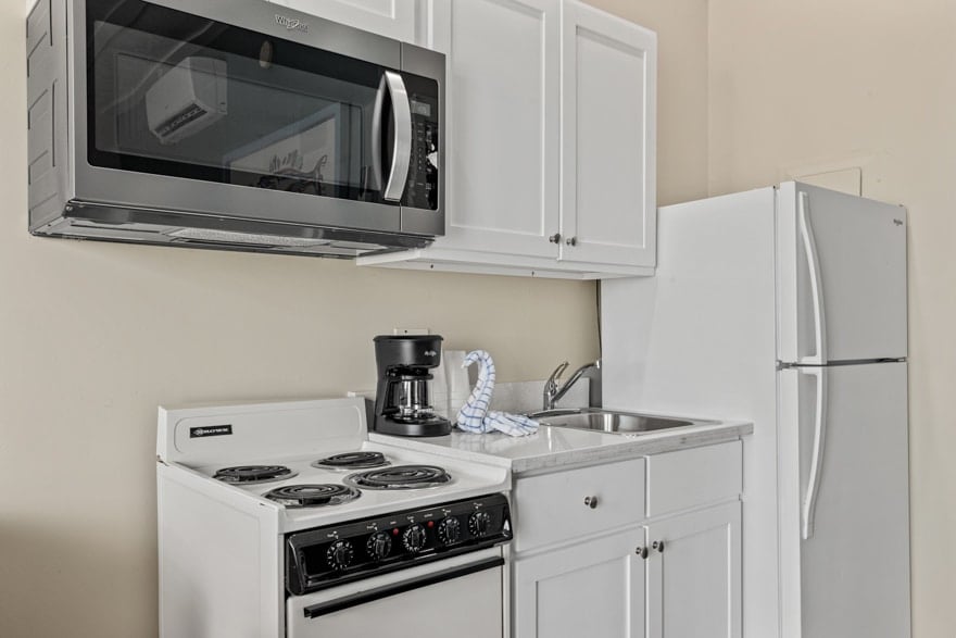 One-Bedroom-Suite-Sleeps-8-3