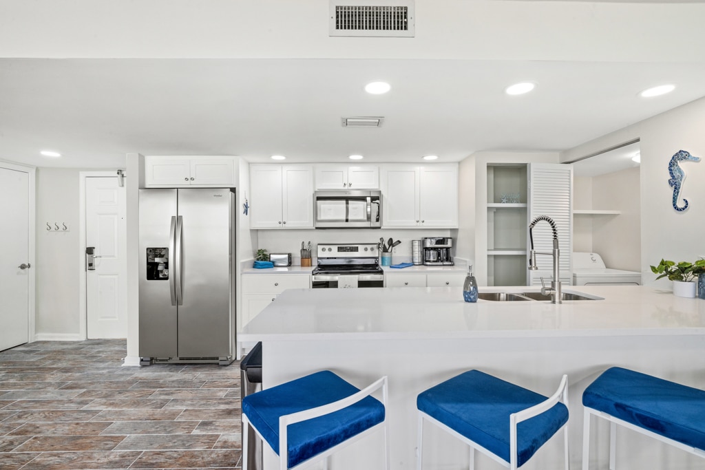 coastal-elegance-condo-panama-city-beach-florida-4