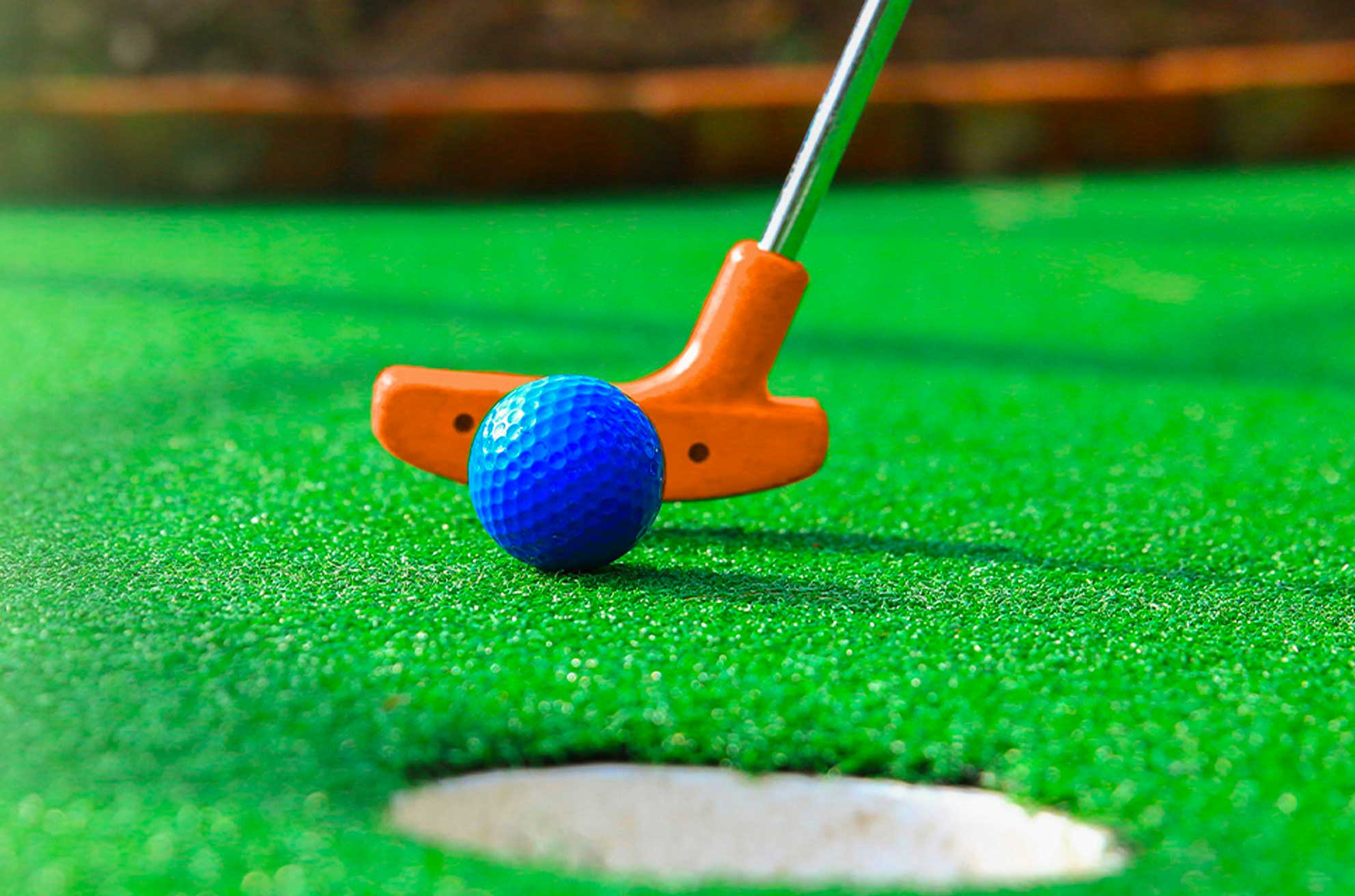 Mini Golf at Panama City Beachfront Hotel