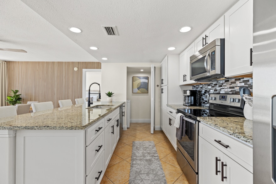 High-Tides-Panama-City-Beach-Condo-2